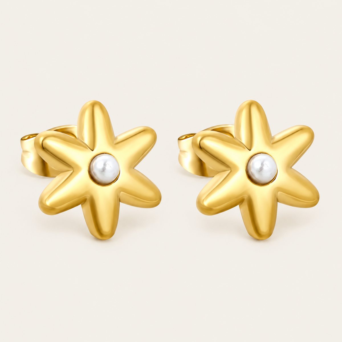 Solea Pearl Earrings - 01