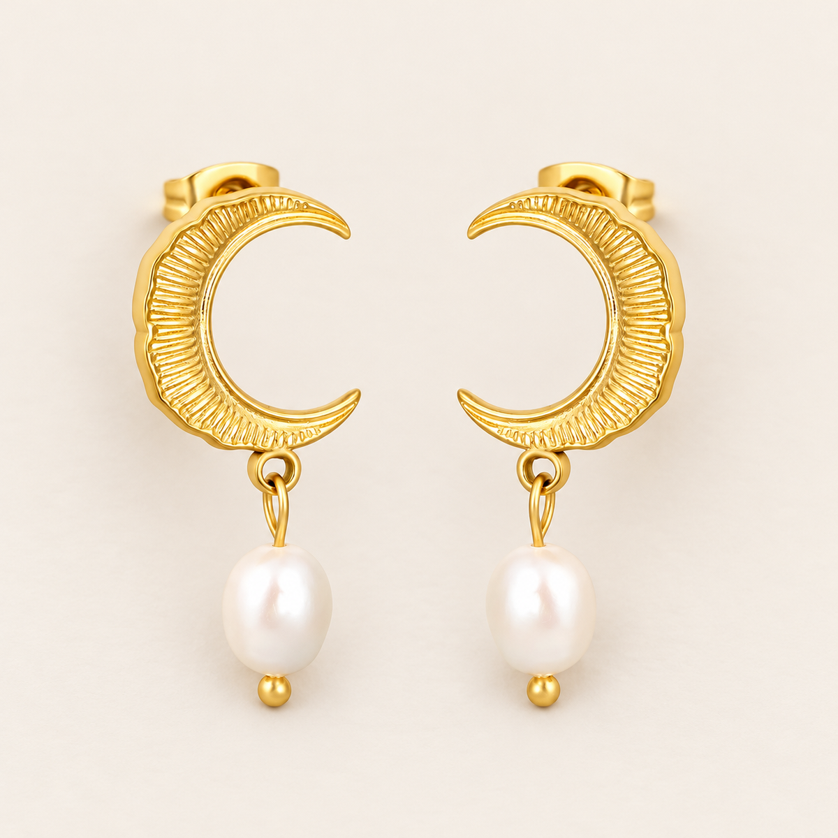 Selene Pearl Earrings - 01