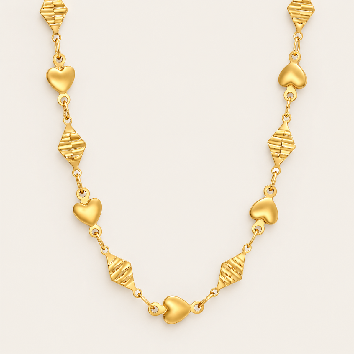 Amora Link Necklace - 01
